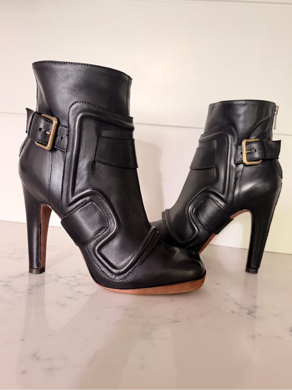 DEREK LAM Edgy Chic Bad Girl Leather Bootie Heels Sz 8 NIB $795!!